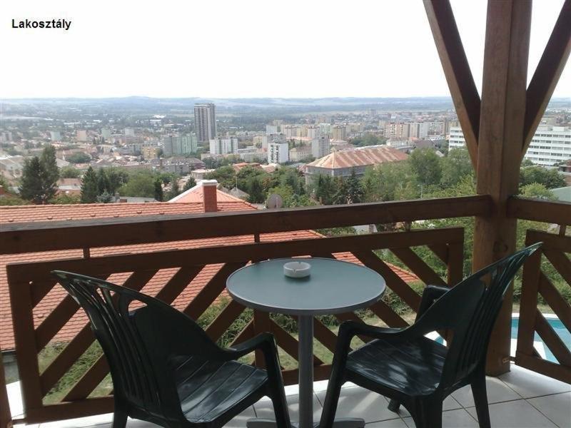 Marci Villa Pécs Buitenkant foto